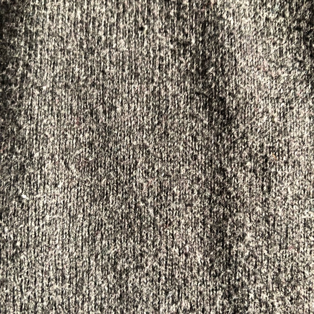 Pre-owned Xl V-neck Sweater - Picture 4 of 4